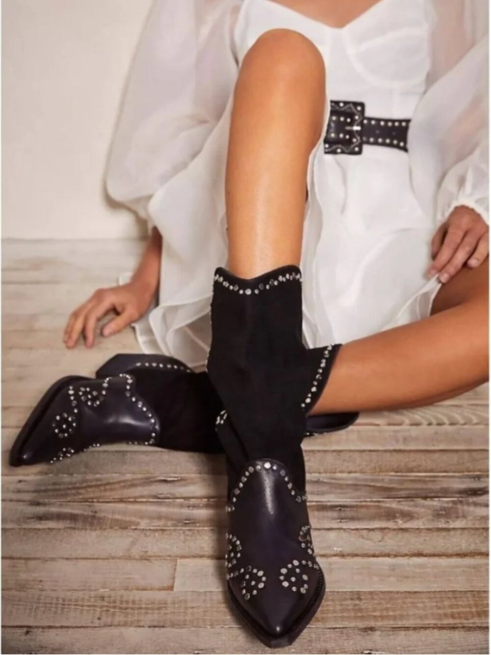 NWOB Free People Jaxon Studded Brown Suede Western Boots